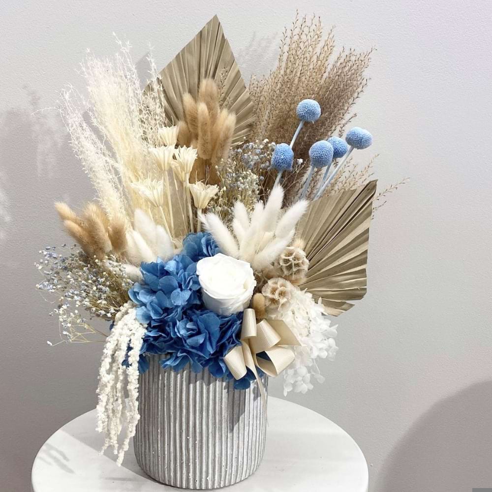Dried Flower Pot 